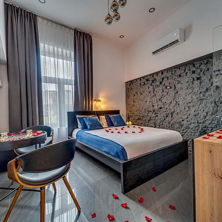 Komorowski Luxury Guest Rooms Cracóvia Exterior foto